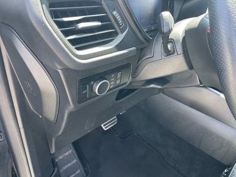Used 2024 Ford Escape ST-Line AWD/4WD image 21