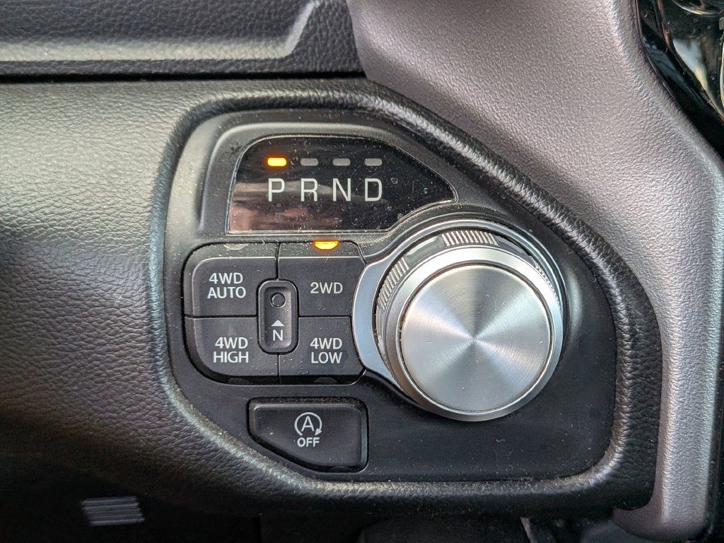 Used 2023 RAM 1500 Laramie AWD/4WD image 23