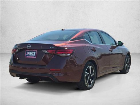 Used 2024 Nissan Sentra SV FWD image 5