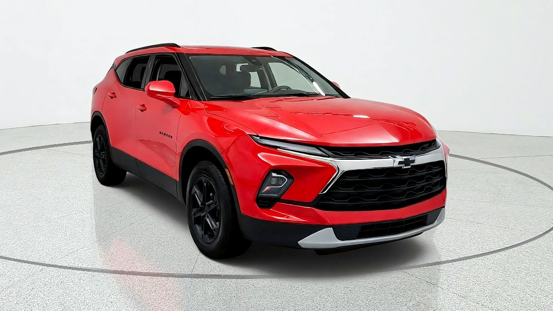 Used 2024 Chevrolet Blazer LT w/ Convenience Package FWD image 7
