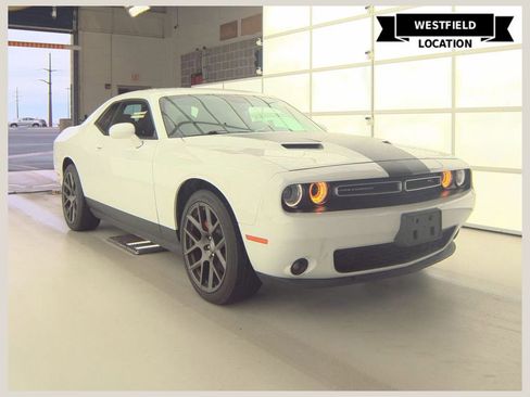 Used 2018 Dodge Challenger R/T w/ Sound Group RWD image 1