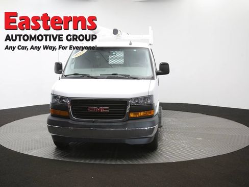 Used 2019 GMC Savana 2500 w/ Driver Convenience Package RWD image 47