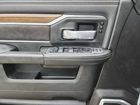 Used 2024 RAM 2500 Laramie image 17