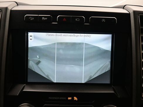 Used 2018 Ford F150 Raptor w/ Equipment Group 802A Luxury image 21