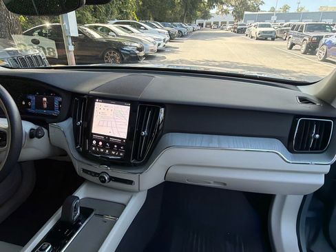 Used 2025 Volvo XC60 B5 Plus w/ Protection Package AWD/4WD image 21