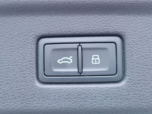 Used 2023 Audi A5 2.0T Premium Plus image 8