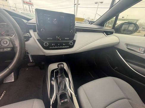 Used 2020 Toyota Corolla SE image 18