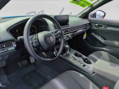 Used 2024 Honda Civic Sport image 14