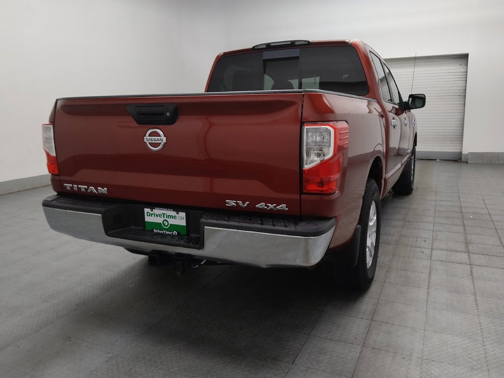 Used 2017 Nissan Titan SV AWD/4WD image 9