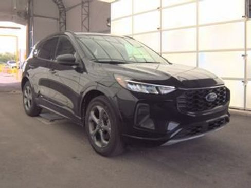 Used 2024 Ford Escape ST-Line w/ Tech Pack #1 AWD/4WD image 4