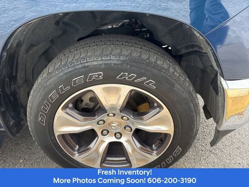 Used 2023 RAM 1500 Laramie AWD/4WD image 5