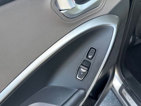 Used 2018 Hyundai Santa Fe Sport w/ 2.0T Ultimate Tech Package 05 image 19