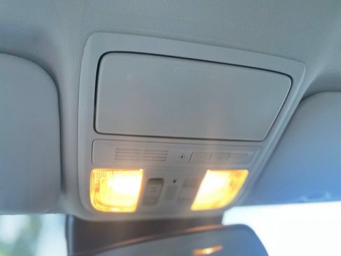 Used 2016 Honda CR-V Touring image 16