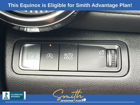 Used 2025 Chevrolet Equinox LT FWD image 13
