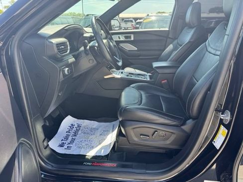 Used 2020 Ford Explorer ST w/ ST Street Pack AWD/4WD image 9