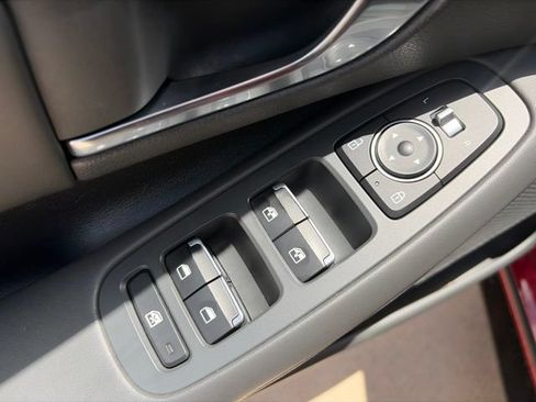 Used 2023 Hyundai Sonata SEL Plus FWD image 12