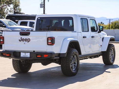 New 2026 Jeep Gladiator Mojave image 9