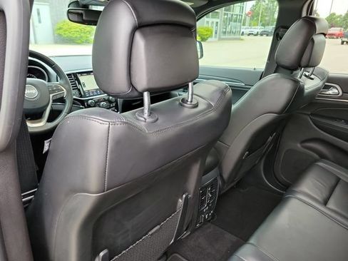 Used 2020 Jeep Grand Cherokee Limited AWD/4WD image 30