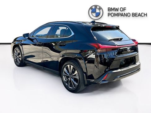 Used 2025 Lexus UX 300h FWD image 5