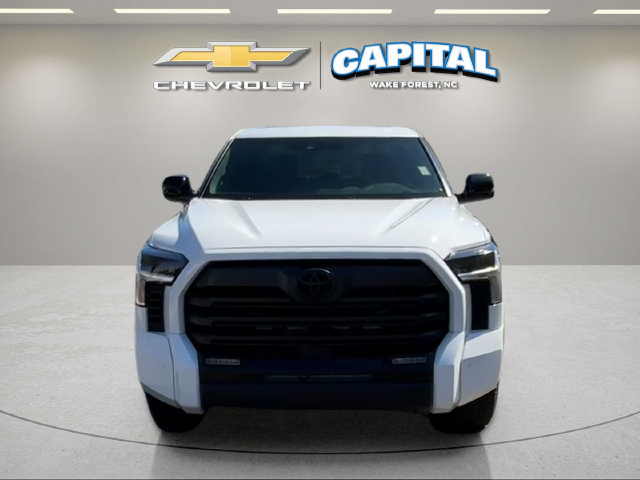 Used 2025 Toyota Tundra Limited w/ Nightshade Package AWD/4WD image 8