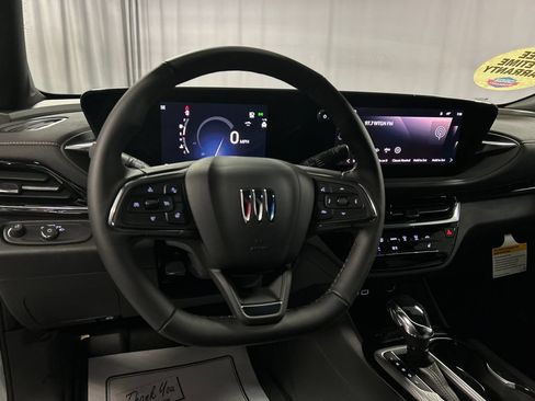 New 2026 Buick Envista Preferred FWD image 13