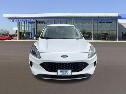 Used 2022 Ford Escape SE w/ Cold Weather Package AWD/4WD image 8
