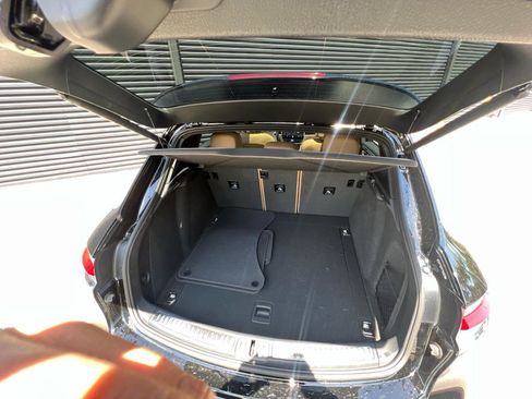 Certified 2025 Porsche Macan image 29