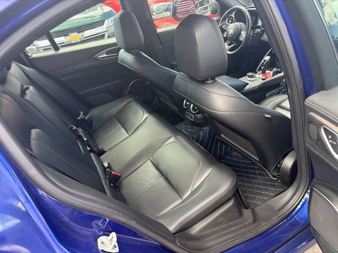 Used 2022 Alfa Romeo Giulia Ti AWD/4WD image 14