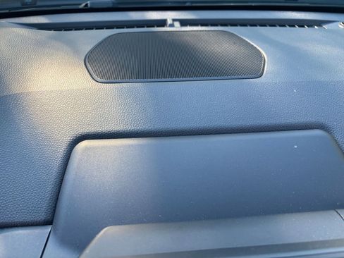 Used 2025 Toyota 4Runner SR5 image 18