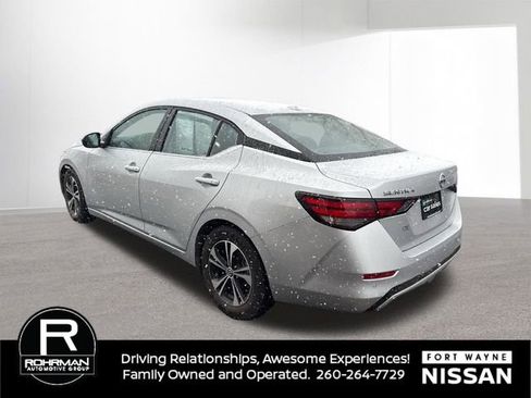 Used 2022 Nissan Sentra SV image 7
