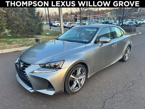 Used 2018 Lexus IS 300 AWD w/ Comfort Package image 1
