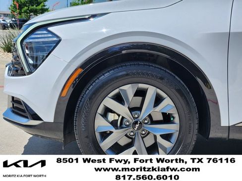 New 2026 Kia Sportage SX FWD image 8