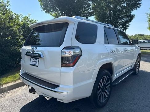 Used 2018 Toyota 4Runner Limited AWD/4WD image 8