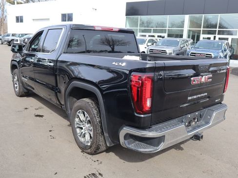 Used 2025 GMC Sierra 1500 SLT image 6