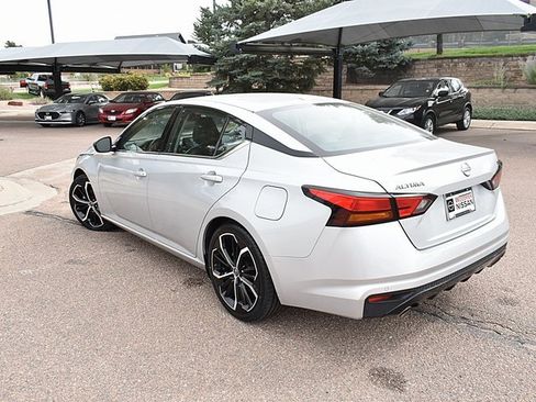 Certified 2023 Nissan Altima 2.5 SR image 7