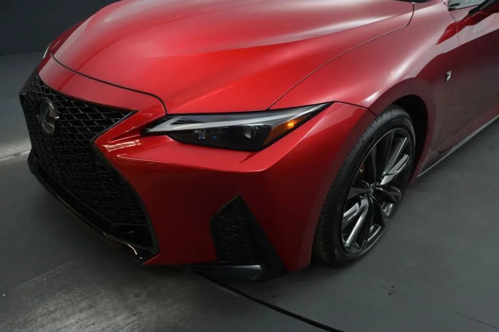 Used 2021 Lexus IS 350 F Sport w/ Accessory Package 2 AWD/4WD image 9