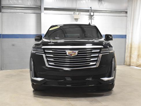 Certified 2023 Cadillac Escalade Premium Luxury Platinum w/ LPO, Floor Liner Package AWD/4WD image 31