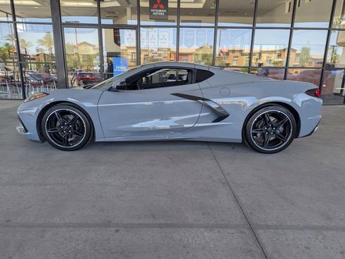 Used 2025 Chevrolet Corvette Stingray Coupe w/ 1LT RWD image 2