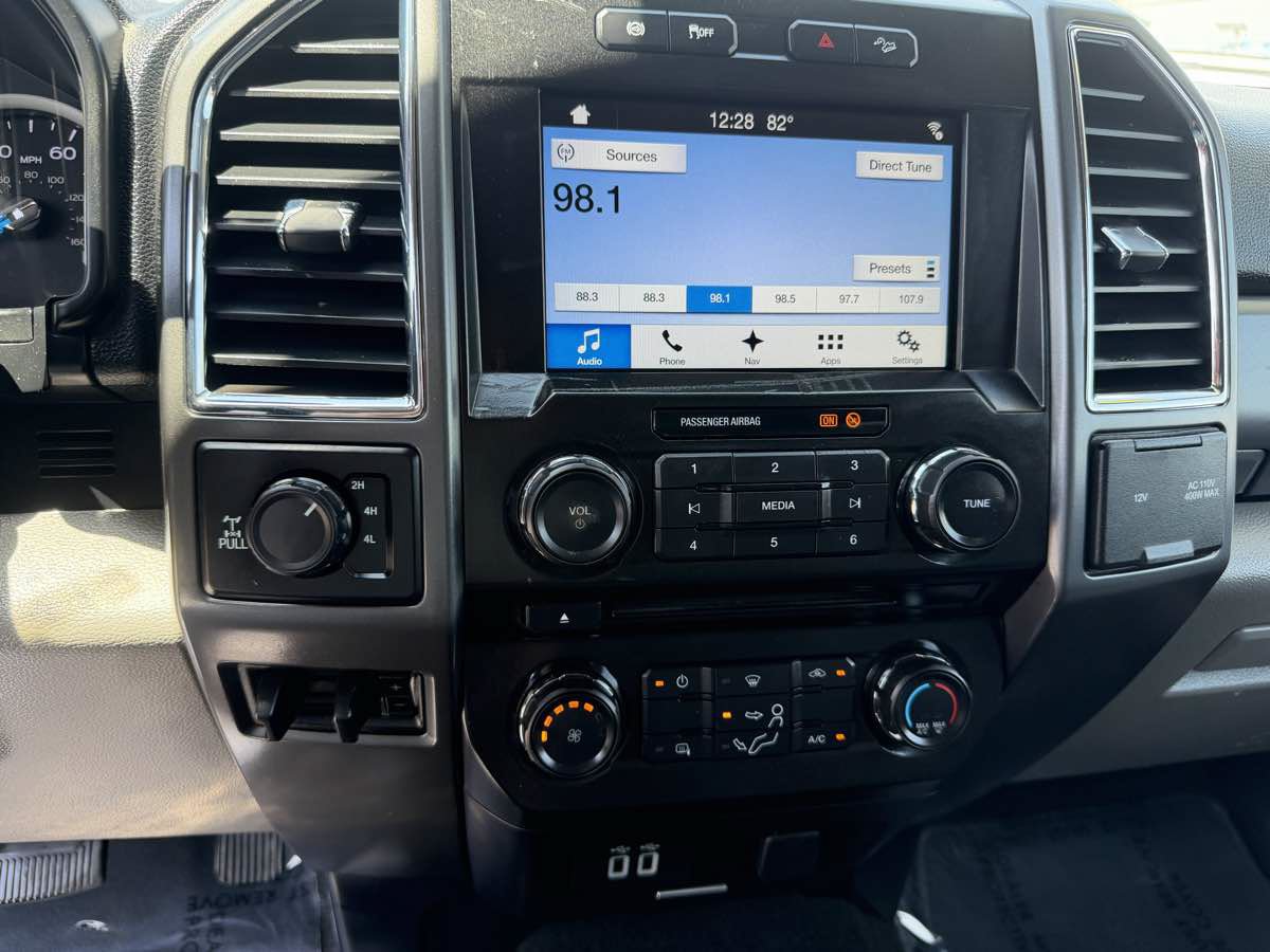 Used 2017 Ford F250 XLT w/ XLT Value Package AWD/4WD image 27