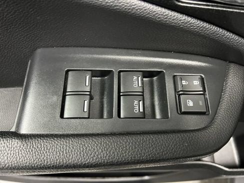 Used 2021 Honda Pilot Elite image 24