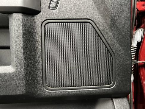 Used 2018 Ford F150 XLT w/ Equipment Group 302A Luxury AWD/4WD image 24