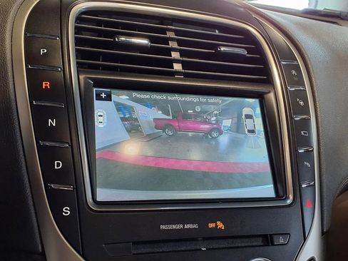 Used 2019 Lincoln Nautilus Reserve AWD/4WD image 22