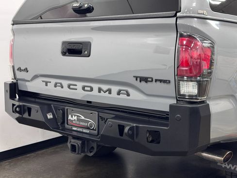 Used 2017 Toyota Tacoma TRD Pro AWD/4WD image 7