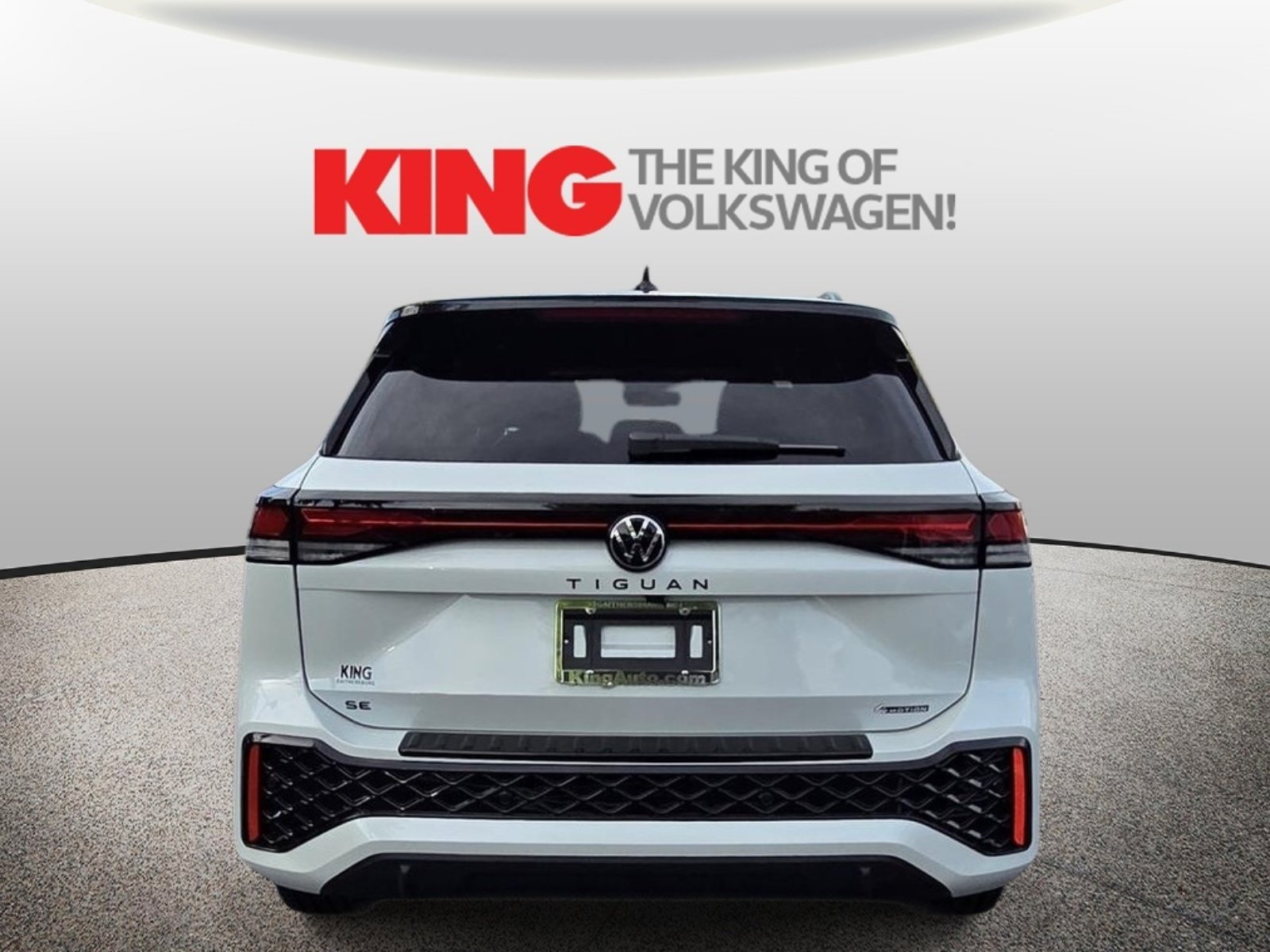 New 2026 Volkswagen Tiguan SE R-Line AWD/4WD image 5