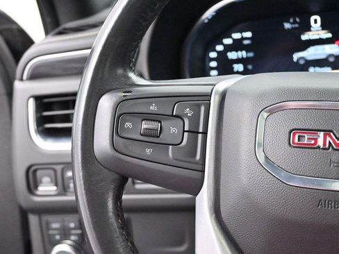 Used 2022 GMC Yukon XL SLT AWD/4WD image 19