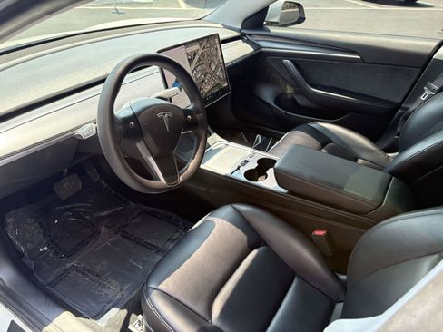 Used 2021 Tesla Model 3 Long Range AWD/4WD image 12