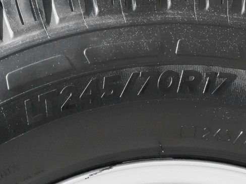 Used 2022 RAM 2500 Tradesman w/ Chrome Appearance Group image 44