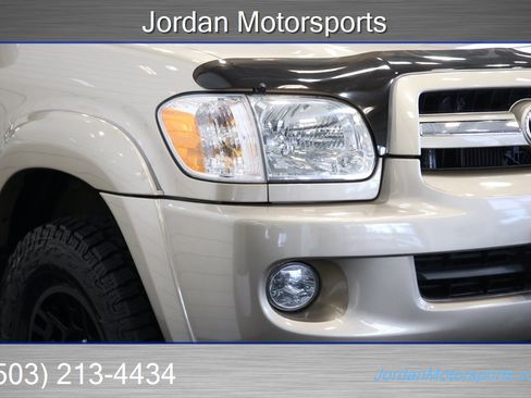 Used 2006 Toyota Sequoia Limited image 47