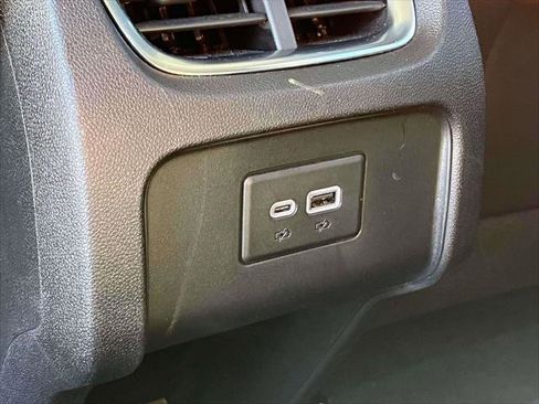 Used 2025 Chevrolet Blazer LT image 14