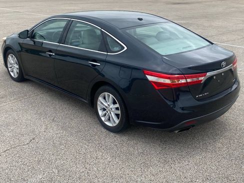 Used 2015 Toyota Avalon XLE FWD image 2